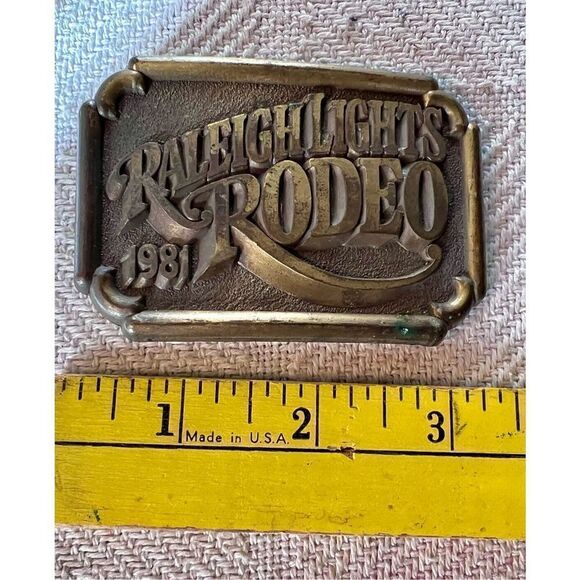 Vintage 1981 Raleigh Lights Rodeo Men's Brass Belt Buckle Western Cowboy - Picture 6 of 7